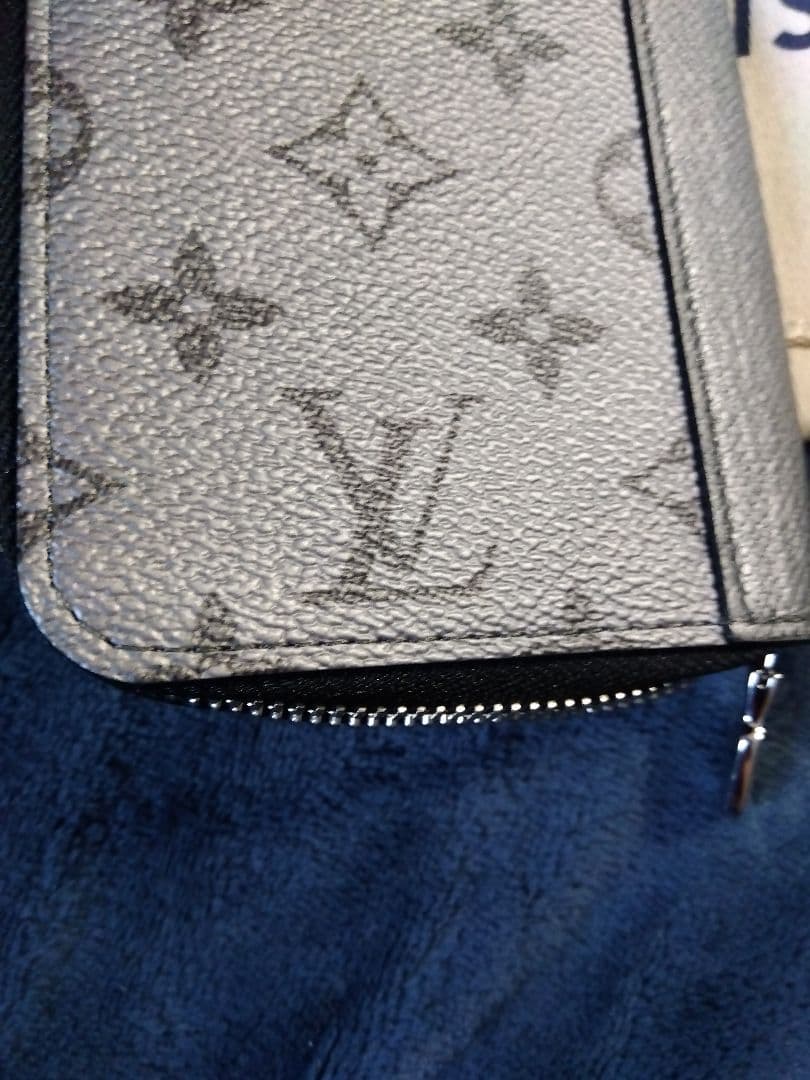 LOUIS VUITTON ジッピーウォレット　ヴェルティカル　タイガラマ