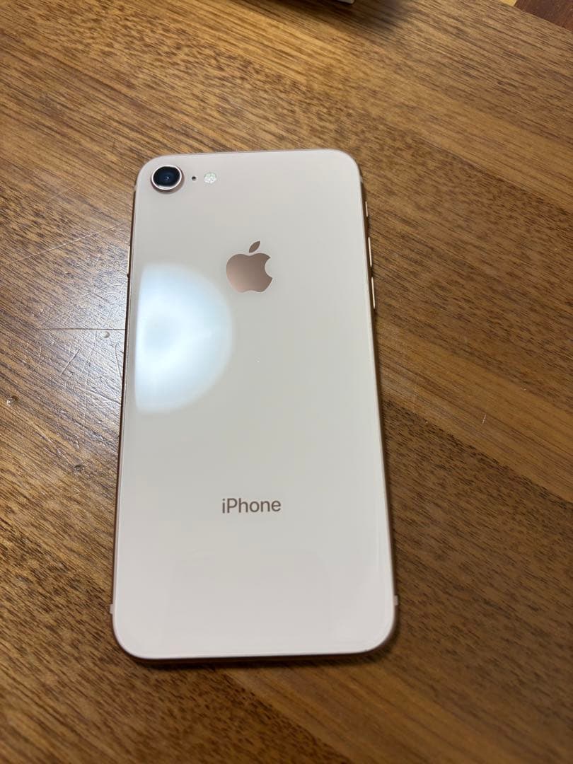 Apple iPhone 8 64GB SIMフリー　ゴールド
