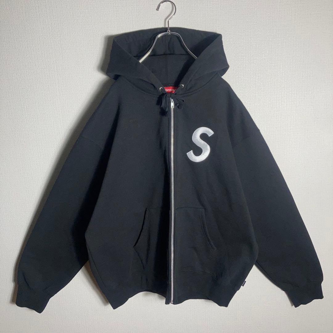 【大人気】SUPREME フルジップパーカー Sロゴ 黒 XL.