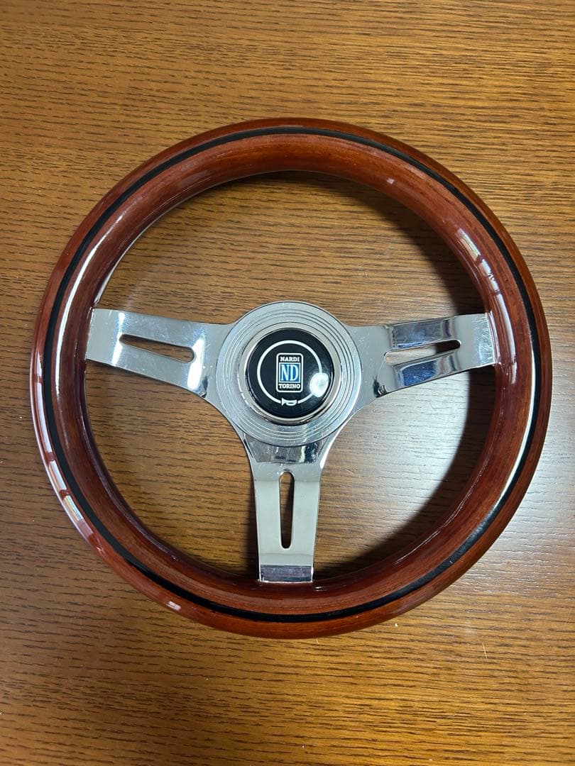 新品未使用 小径 29パイ ウッドステアリング クラシック ナルディ NARDI