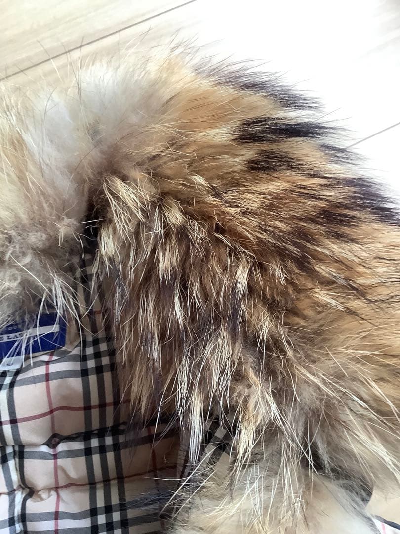 ピンクの猫☆美品BURBERRY ダウンベスト 38黒