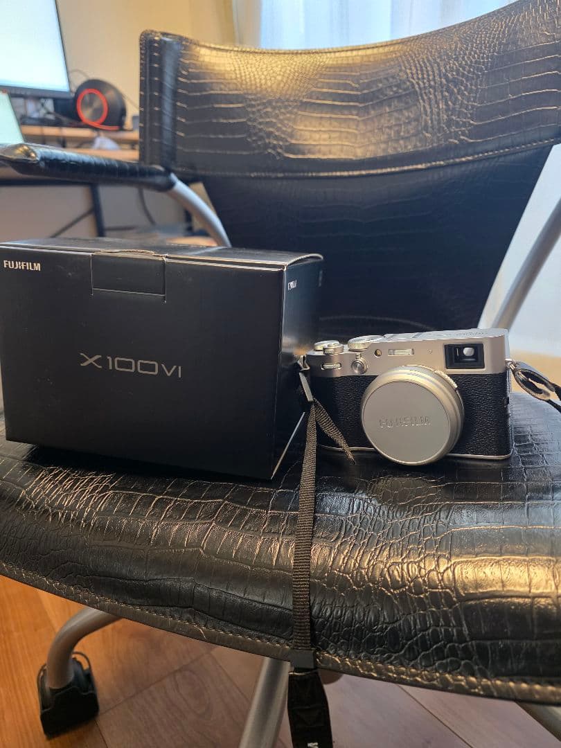 Fujifilm X100VI コンパクトデジタルカメラ