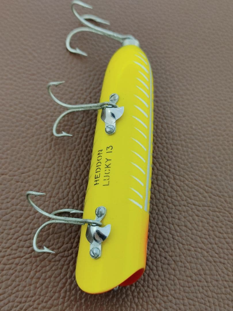 ヘドン　ラッキー13　 オールドルアー　縦割り　吹き目