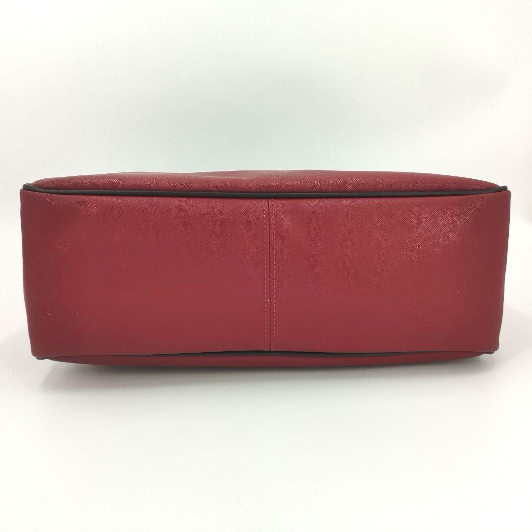 フェリージ　レザートートバッグ　サフィアーノ　17/44　ビジネス　A4　大容量