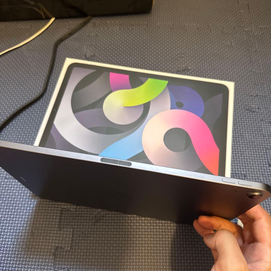 Apple iPad AIR第4世代WiFiモデルスペースグレー 本体 箱付き