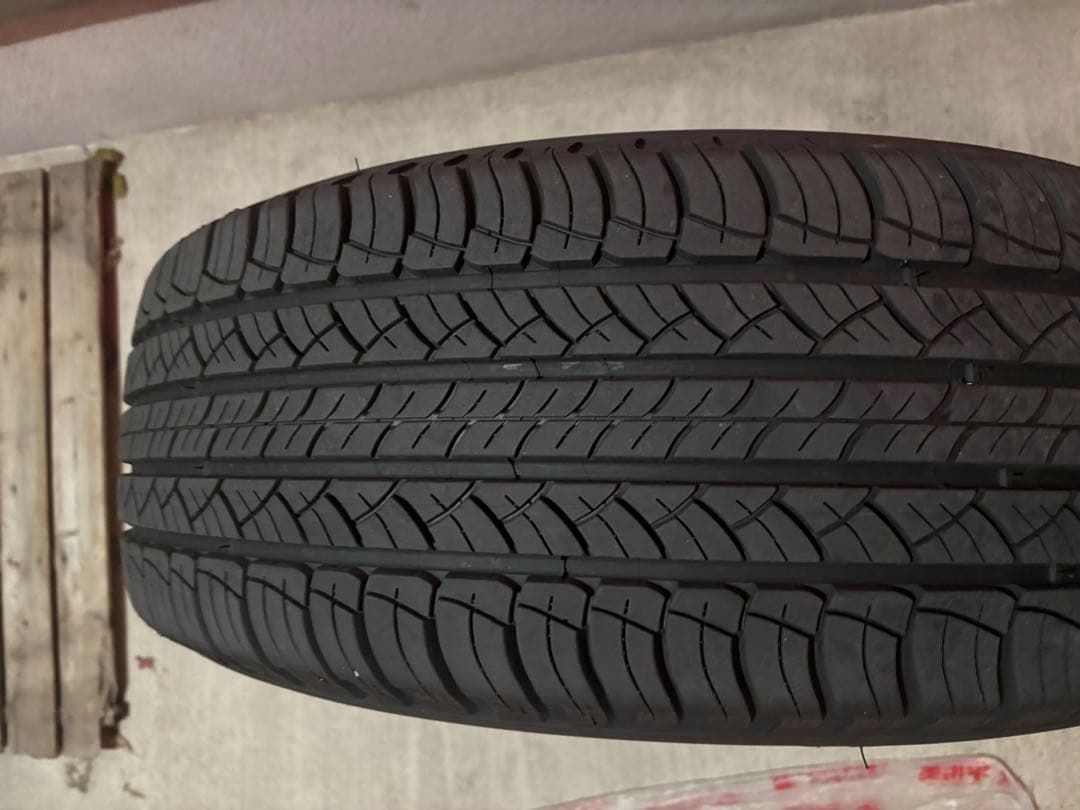 265/60R18グランドチェロキー　18インチ　純正ホイール　タイヤ