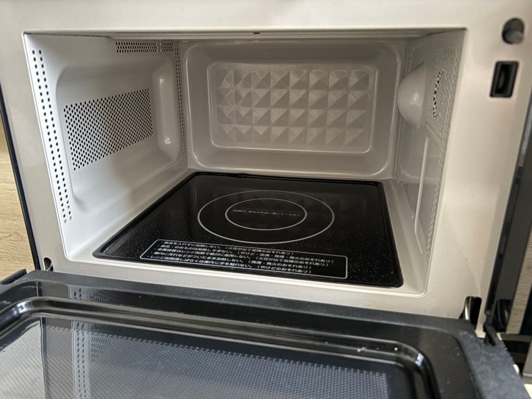 【ほぼ新品】電子レンジ（アイリスオーヤマ）