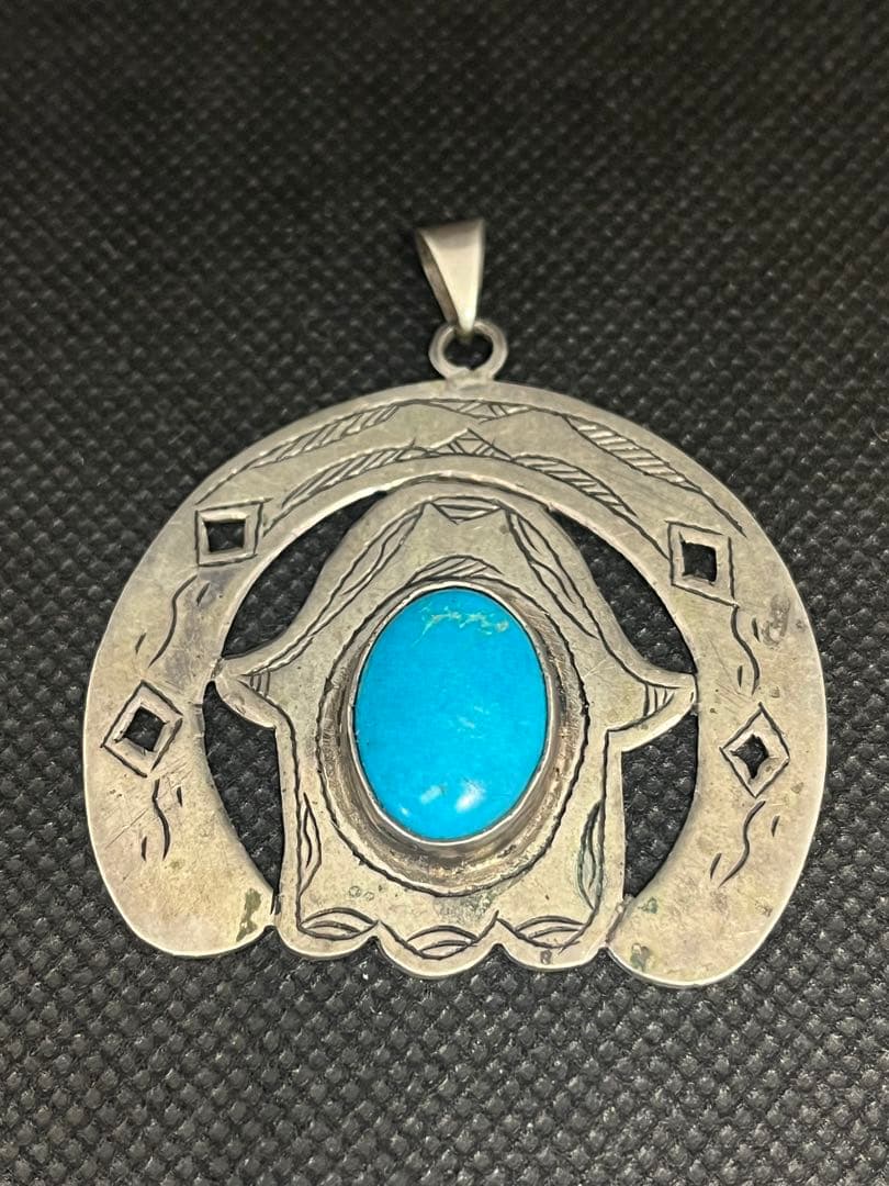 ナバホ族 ナジャ ターコイズ シルバーペンダント ヴィンテージ