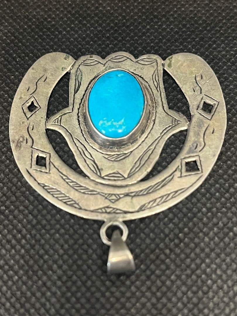 ナバホ族 ナジャ ターコイズ シルバーペンダント ヴィンテージ