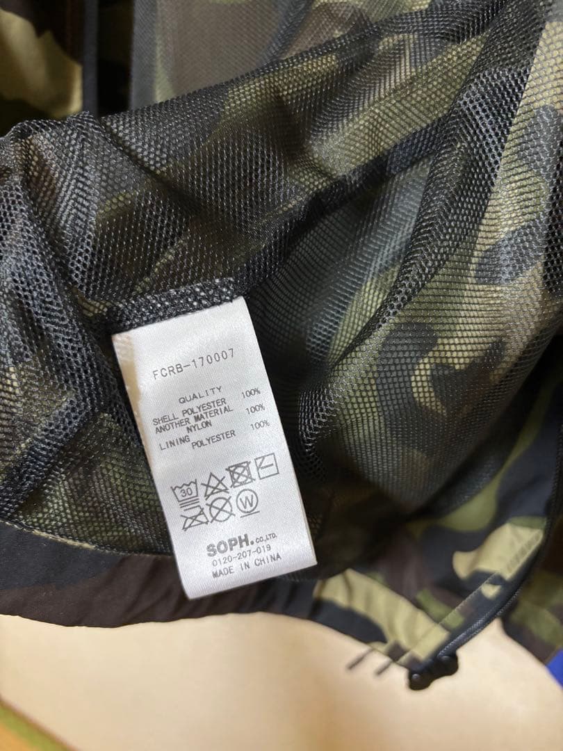 《美品》FCRB×SOPH. ナイロンジャケット フーディ カモフラ 迷彩 M