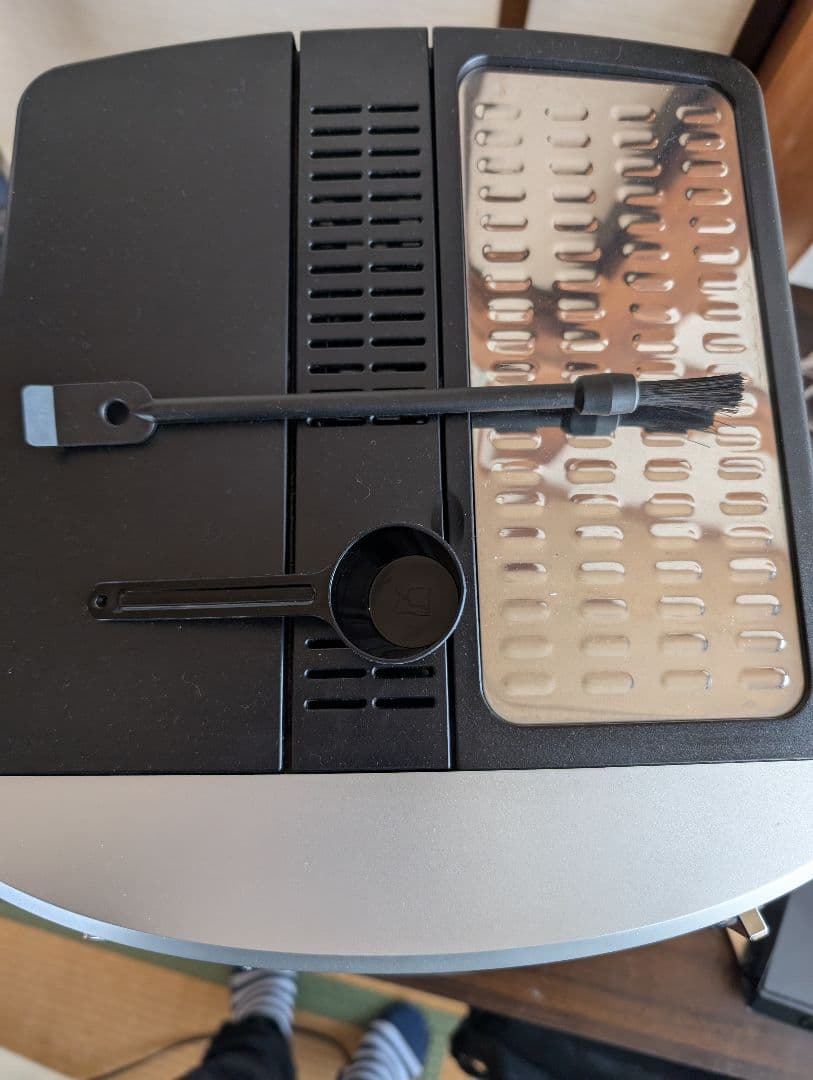 美品デロンギ　マグニフィカ　全自動コーヒーマシン