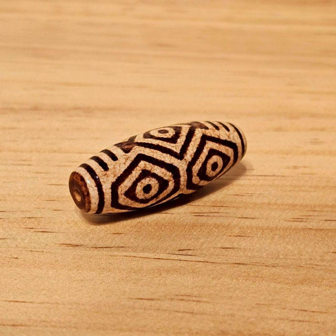 龍眼天珠 上肯 龍紋