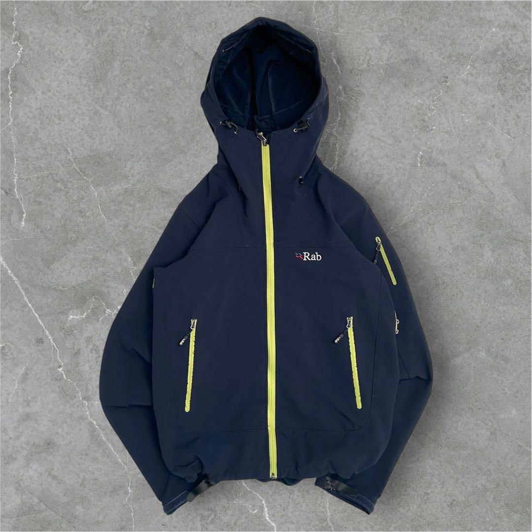 【人気モデル】Rab エクソダスジャケット　ソフトシェル　刺繍　アルパイン　L