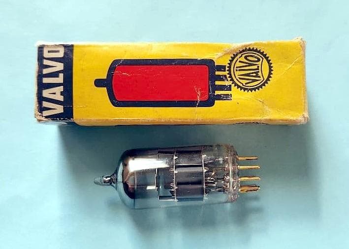 未使用VALVO真空管E88CC M-809