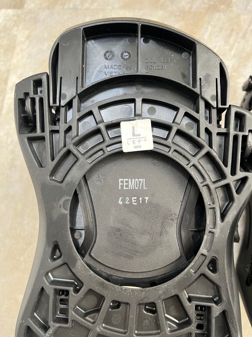 FLUX EM スノーボードビンディング Lサイズ ブラック