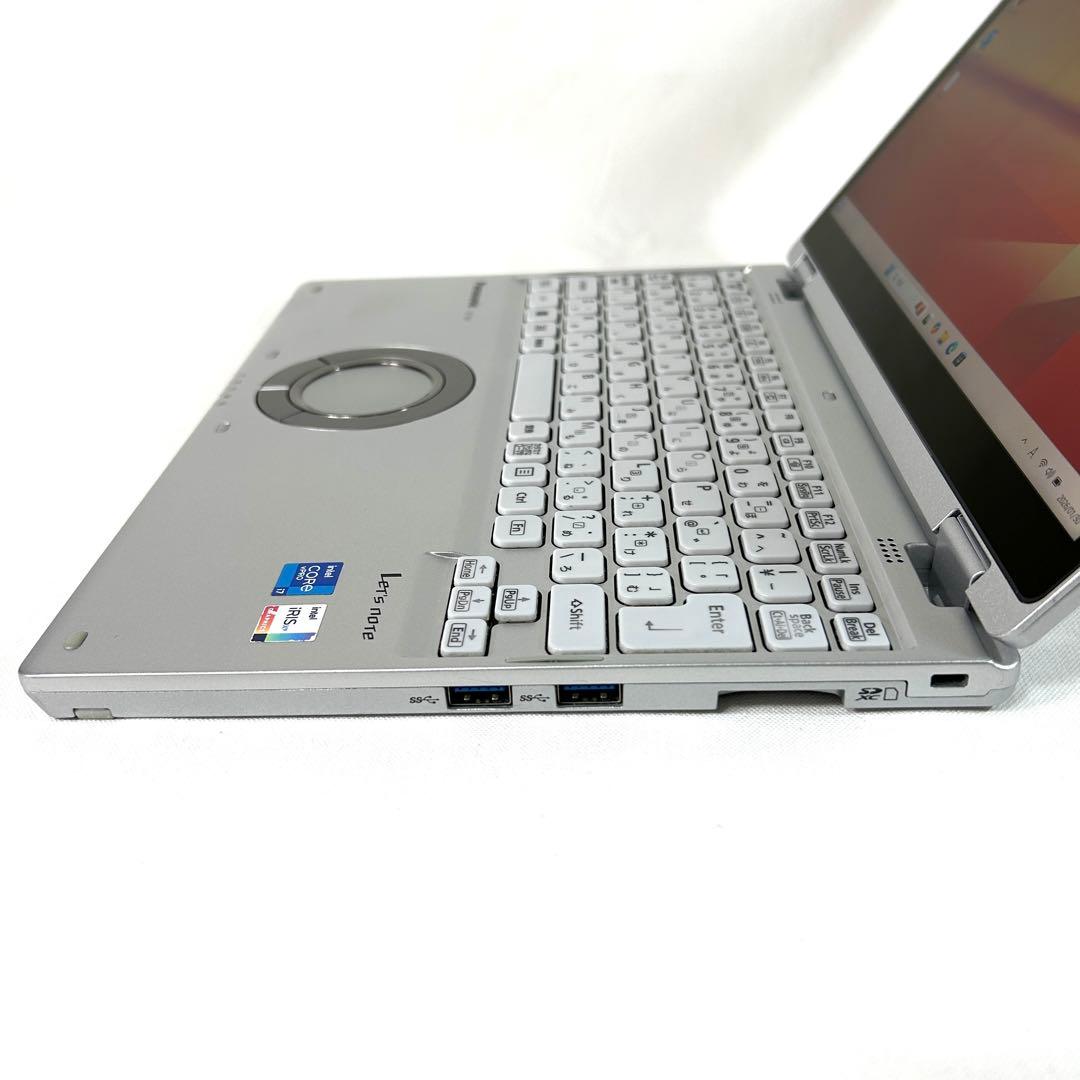 Let's note QV1 512GB 16GB i7 LTE タッチパネル
