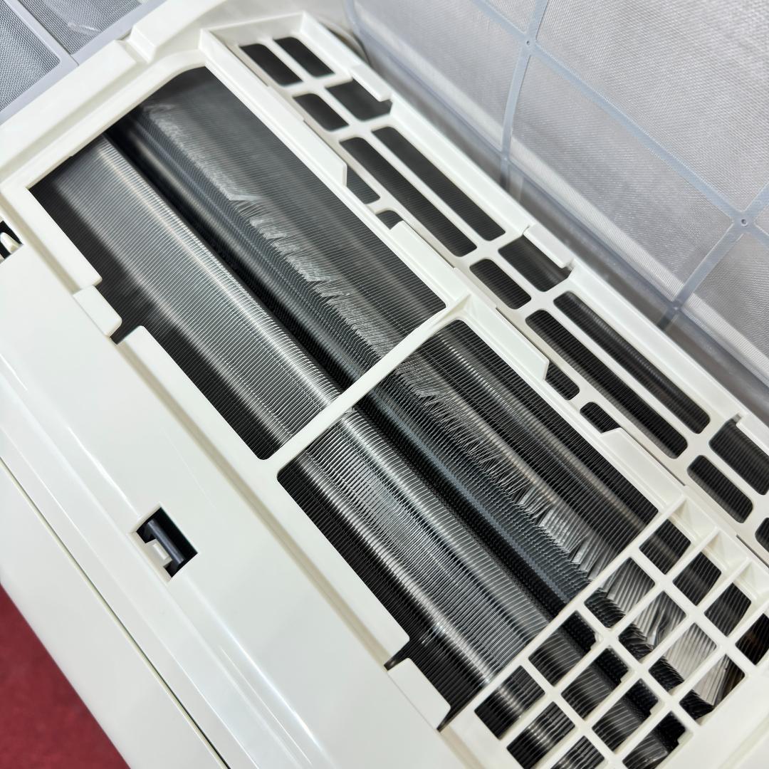 東京23区配送無料　美品コロナ4.0kw　2021年製　14畳用　洗浄/除菌済み