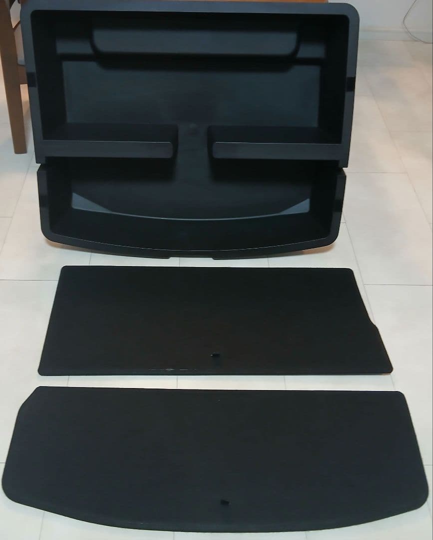 日産リーフ ZE1 純正　ラゲッジアンダーボックス　天板2枚