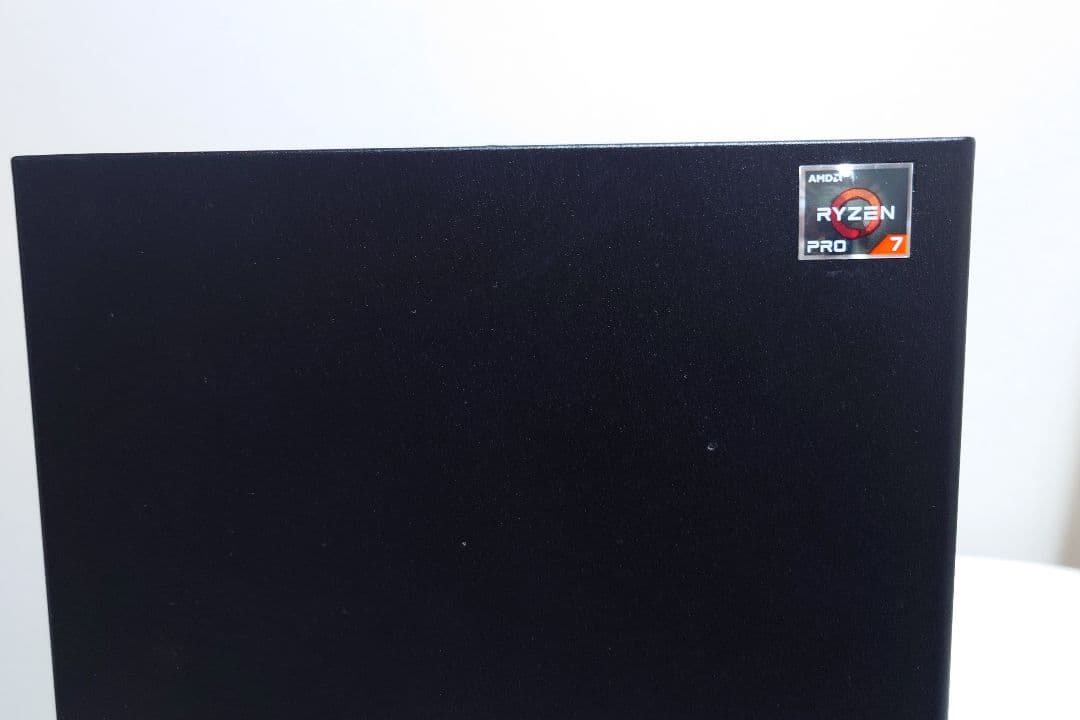 レノボ ThinkCentre M75q Gen2