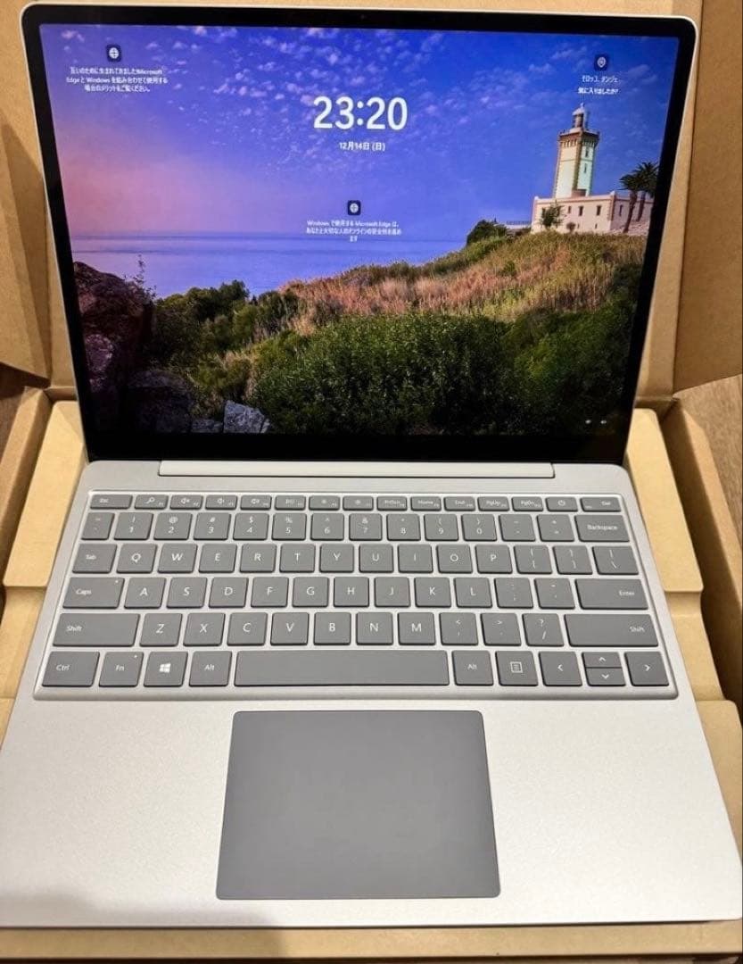 即購入可！Microsoft Surface Laptop Go i5 64GB