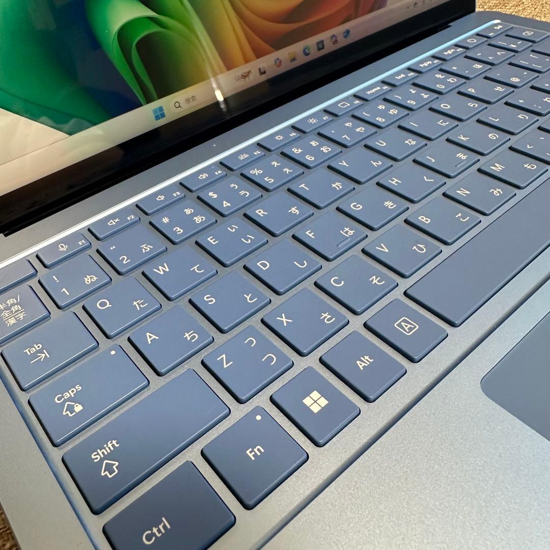 Surface Laptop7 Snapdragon版16・512GB