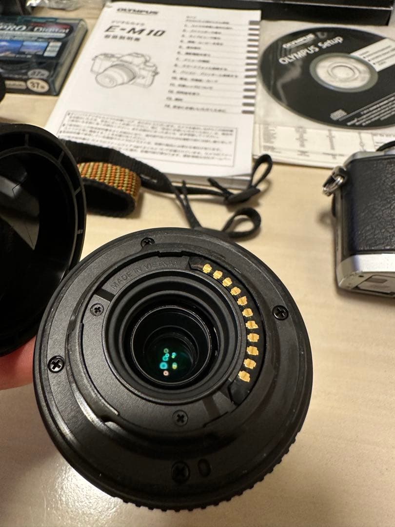 オリンパス OLYMPUS om-d em-10