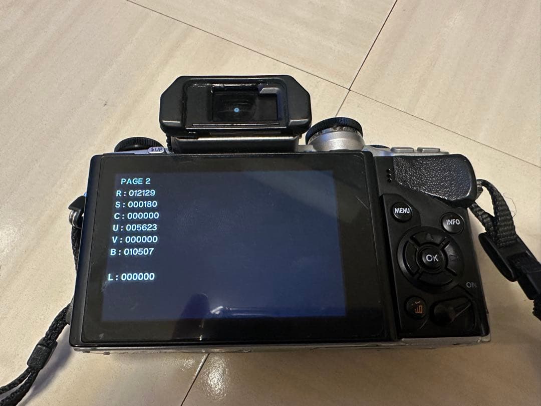 オリンパス OLYMPUS om-d em-10