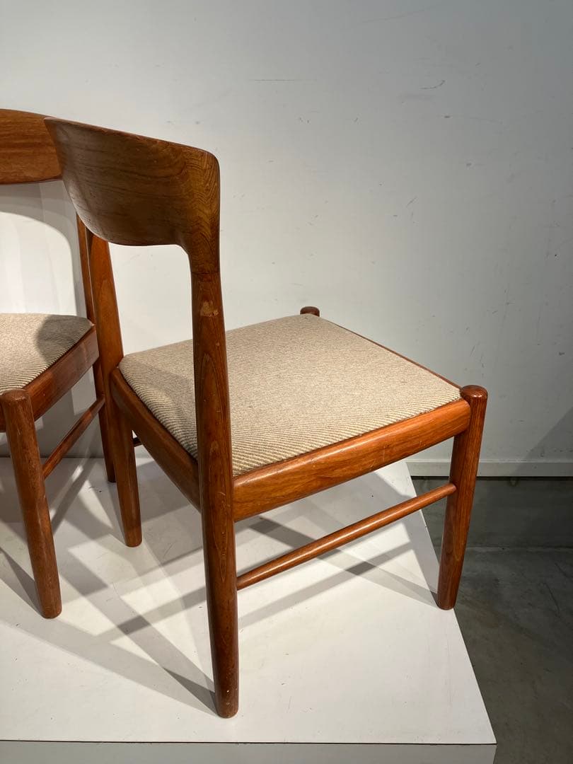 北欧、ヴィンテージチェア2脚セット、アクタス、北欧デザイン、レトロ、ウェグナー