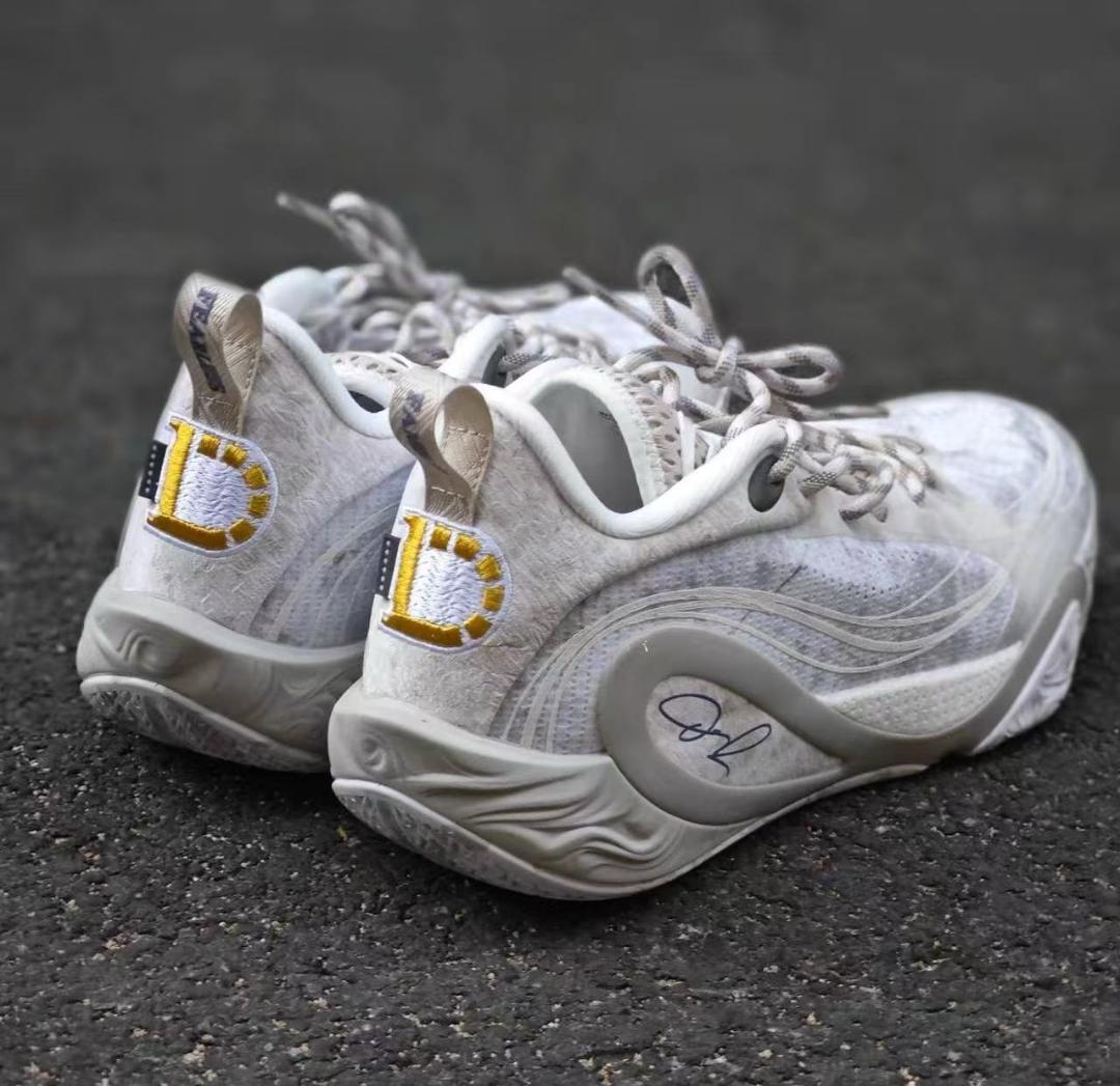 リーニン WOW Dlo1 月ノ岩 US 9