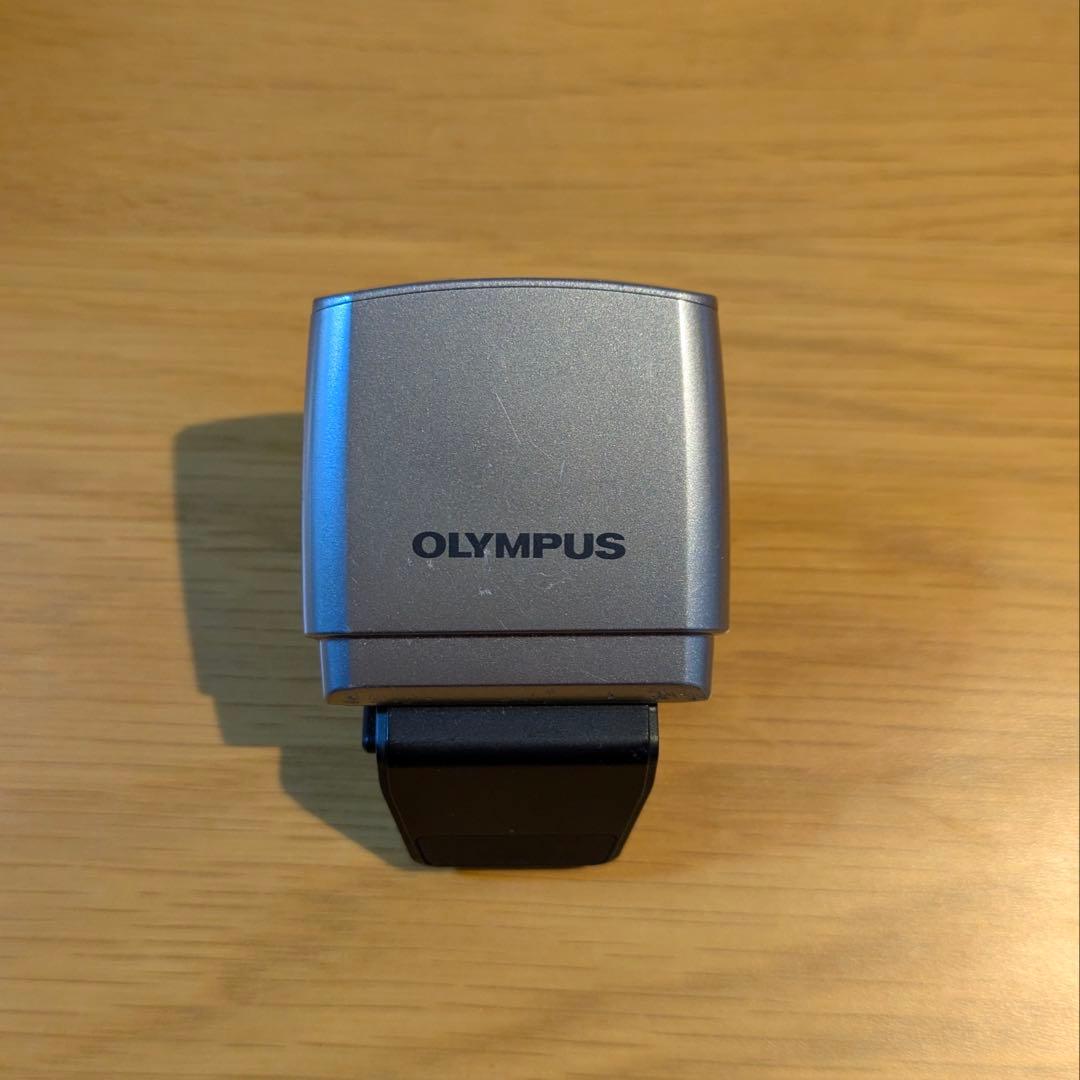 【値下げ】Olympus E-PL8 ミラーレス一眼、ストラップ、ケース