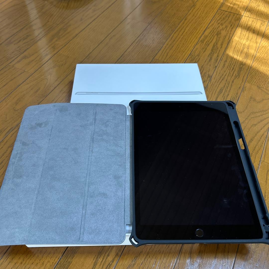美品！Apple iPad 第9世代 64GB Wi-Fiモデル 10.2