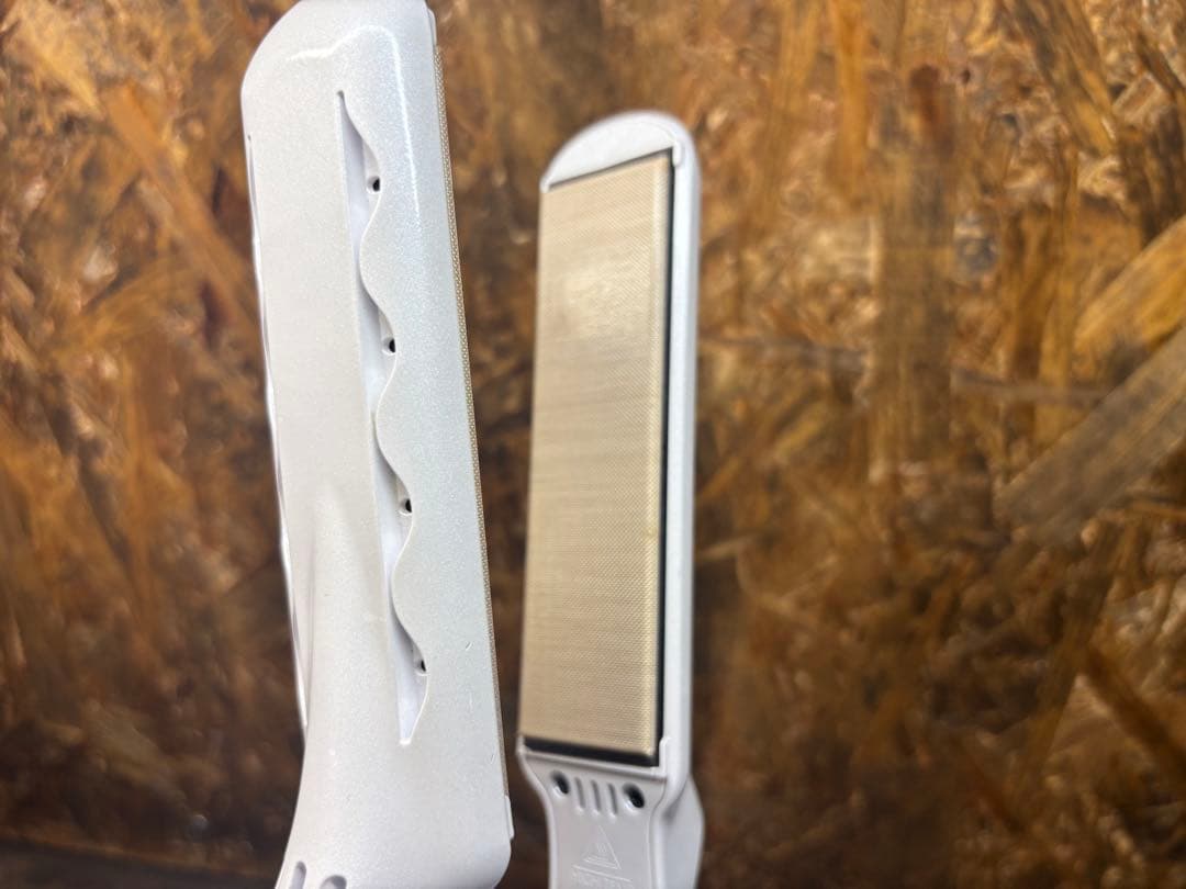 KINUJO　絹女　ストレートヘアアイロン　LM225