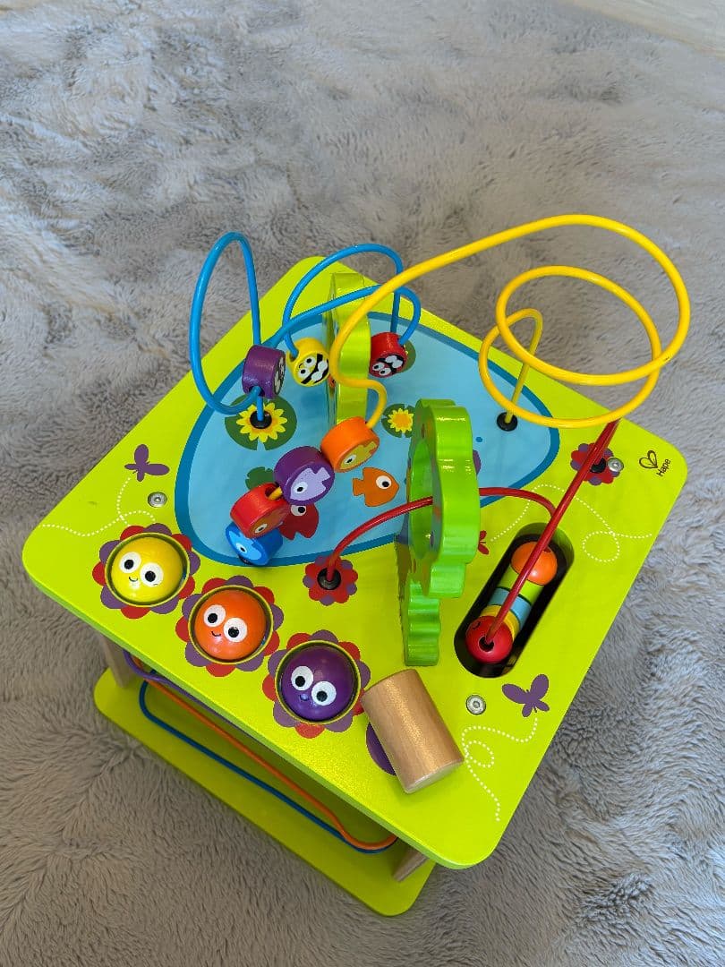 【みやわき】Hape COUNTRY CRITTERS PLAY CUBE