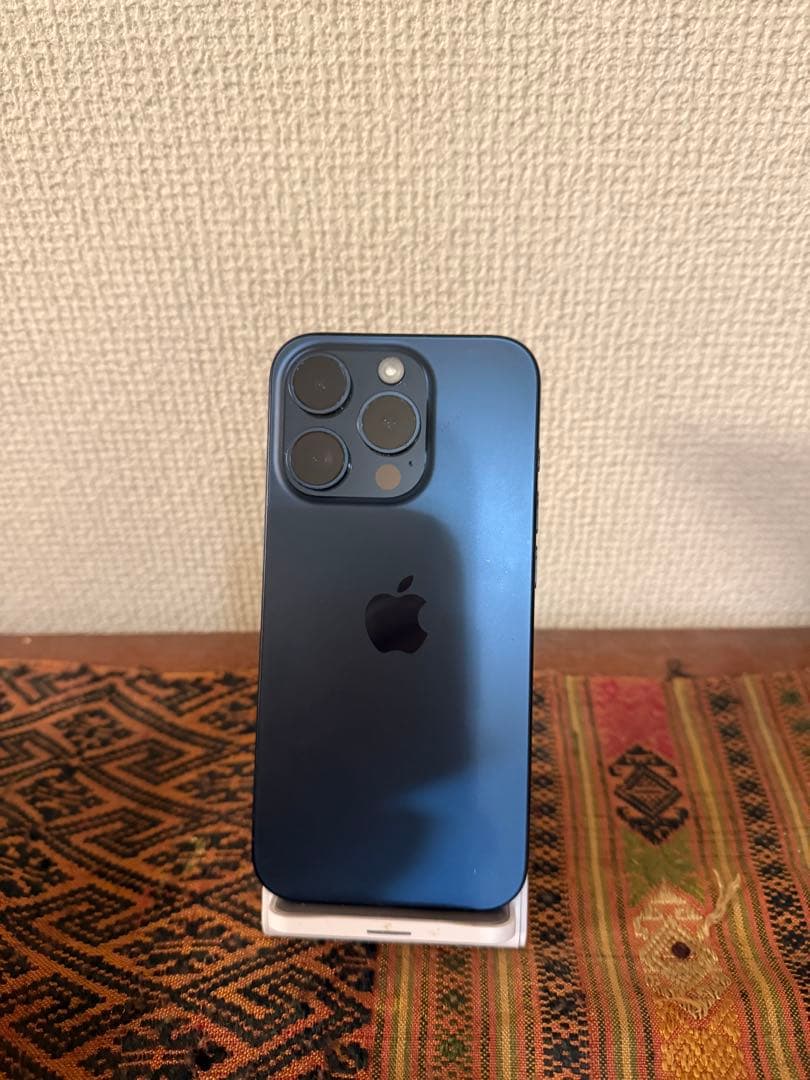 Apple iPhone 15 Pro ブルーチタニウム　本体　128gb