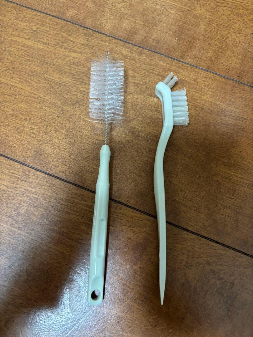 Kuvings スロージューサー EVO-800 VGレッド