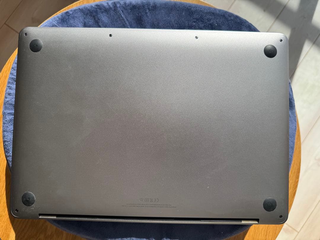 MacBook Pro 13インチ 2020 i5 8GB 512GB SSD