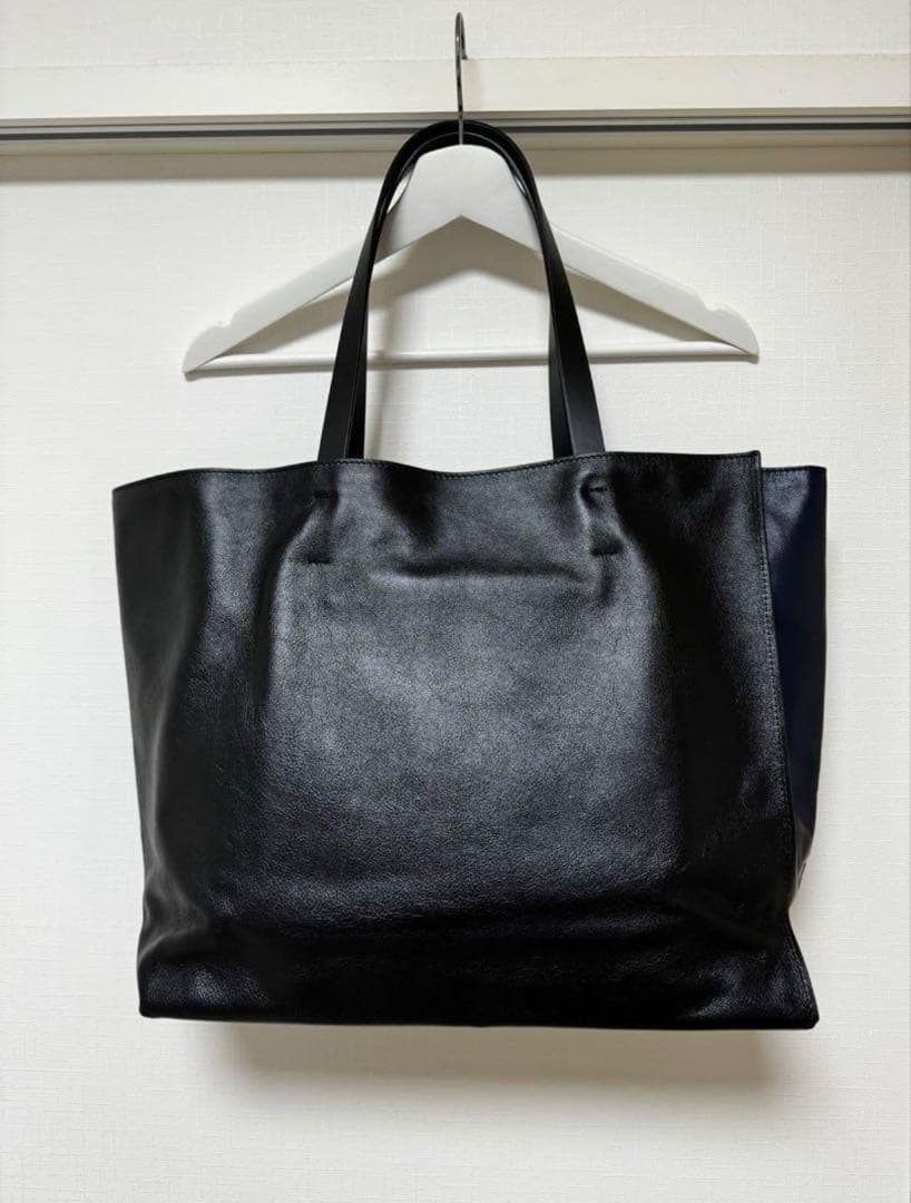 美品 MARNI MUSEO SOFT BAG NAVY×BLACK トート