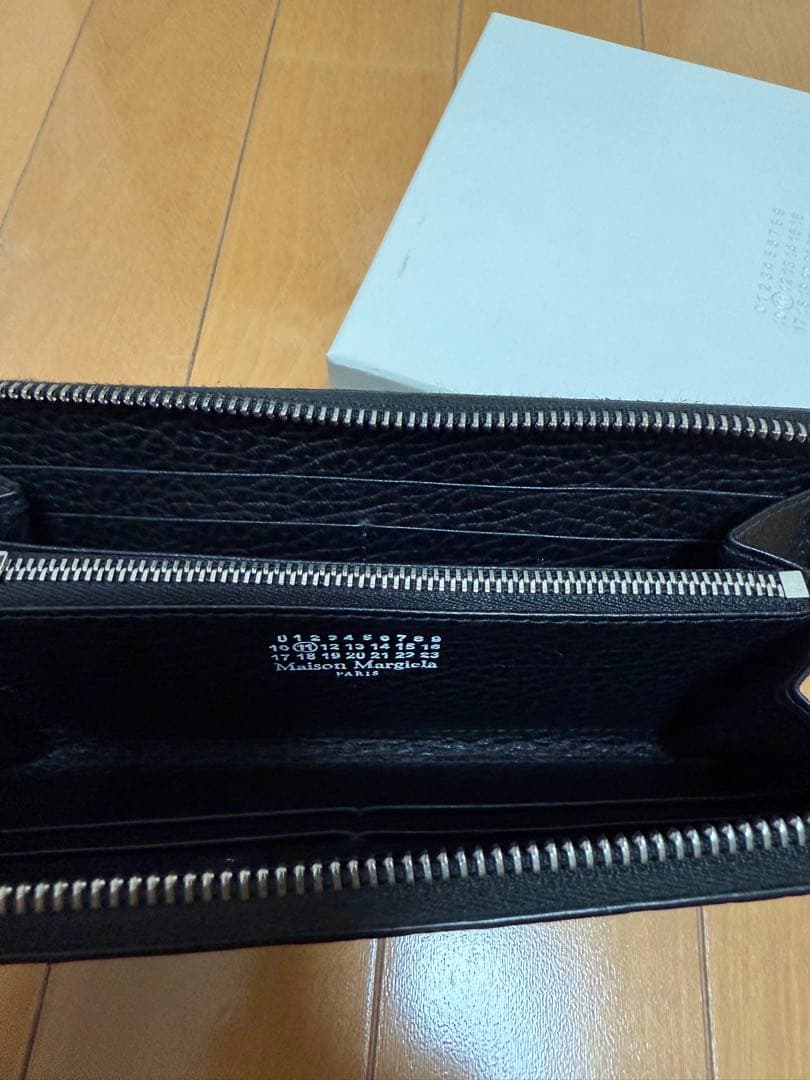 マルジェラ　長財布