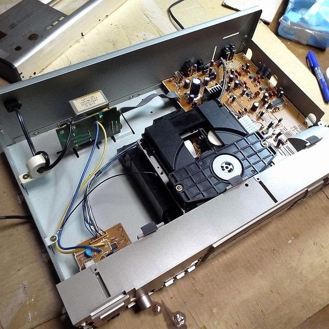 美品_完動_整備済_ONKYO_CDプレイヤー_C-702_リモコン無し