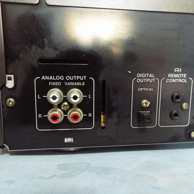 美品_完動_整備済_ONKYO_CDプレイヤー_C-702_リモコン無し