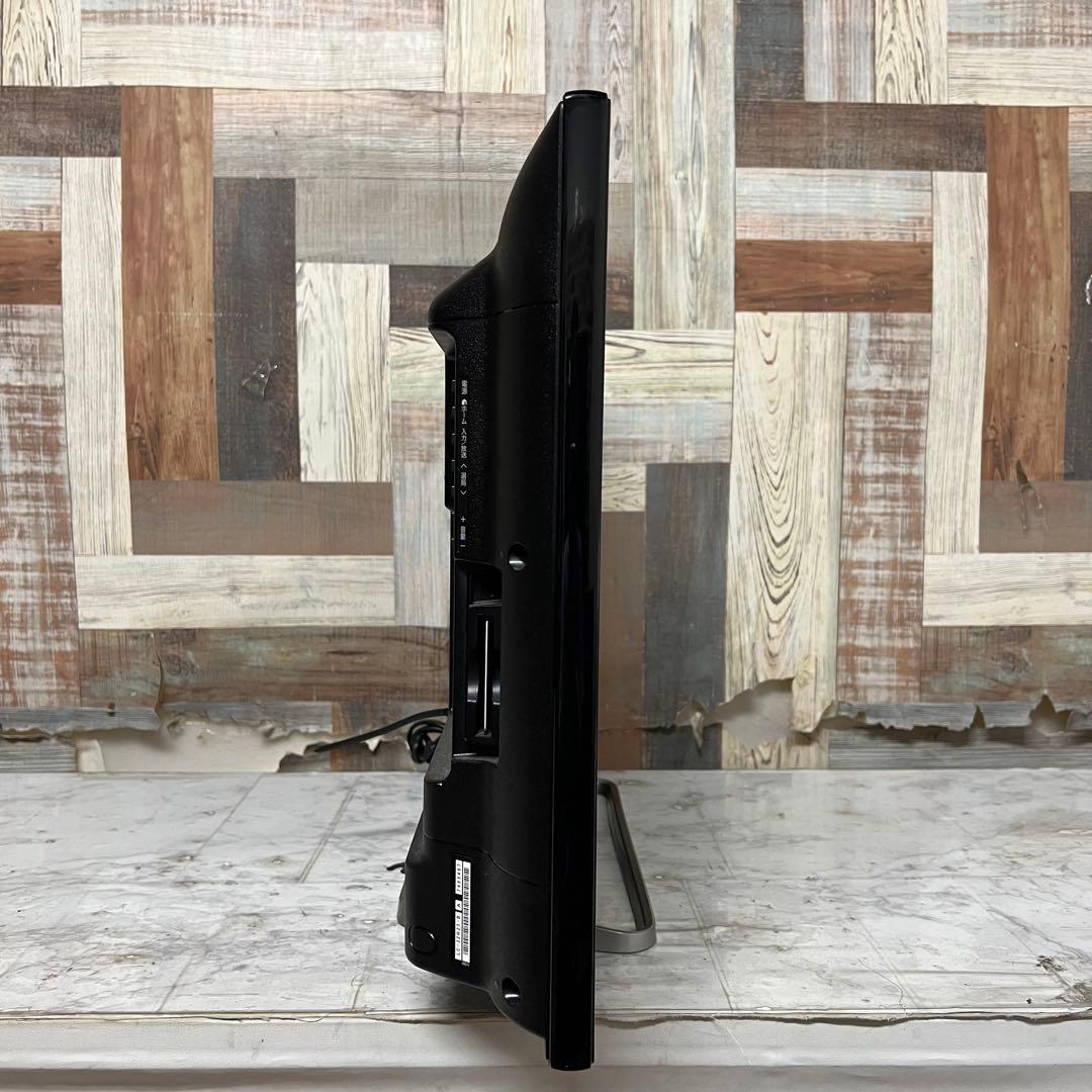 即日受渡❣️全国送料込SHARP32型テレビYouTube、U-NEXTリモコン付