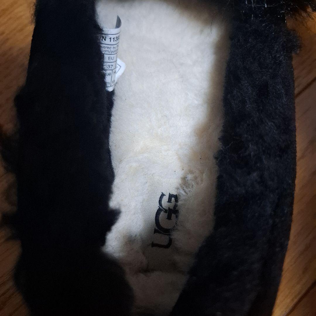 ☆UGG ☆ブラック ファー モカシン