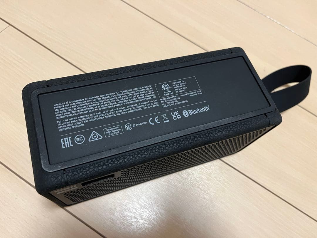 Marshall MIDDLETON - ブラック