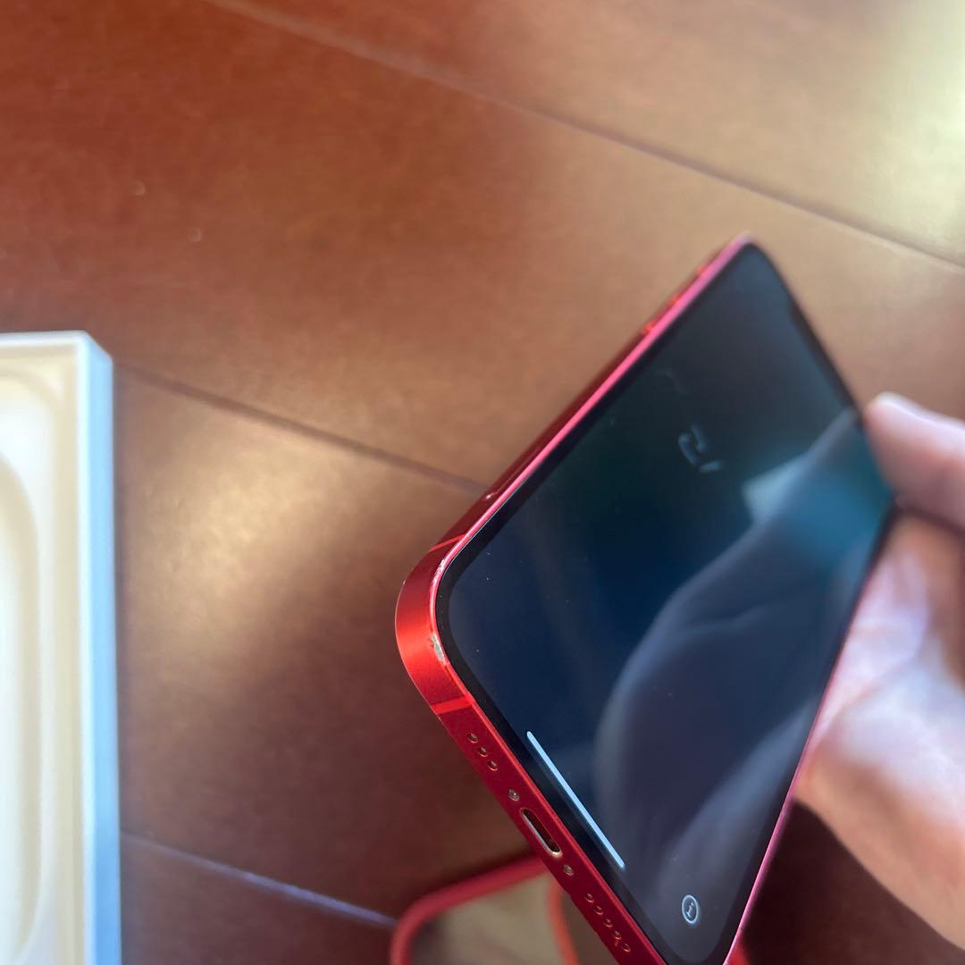 iPhone 12 RED 64gb ケース付き