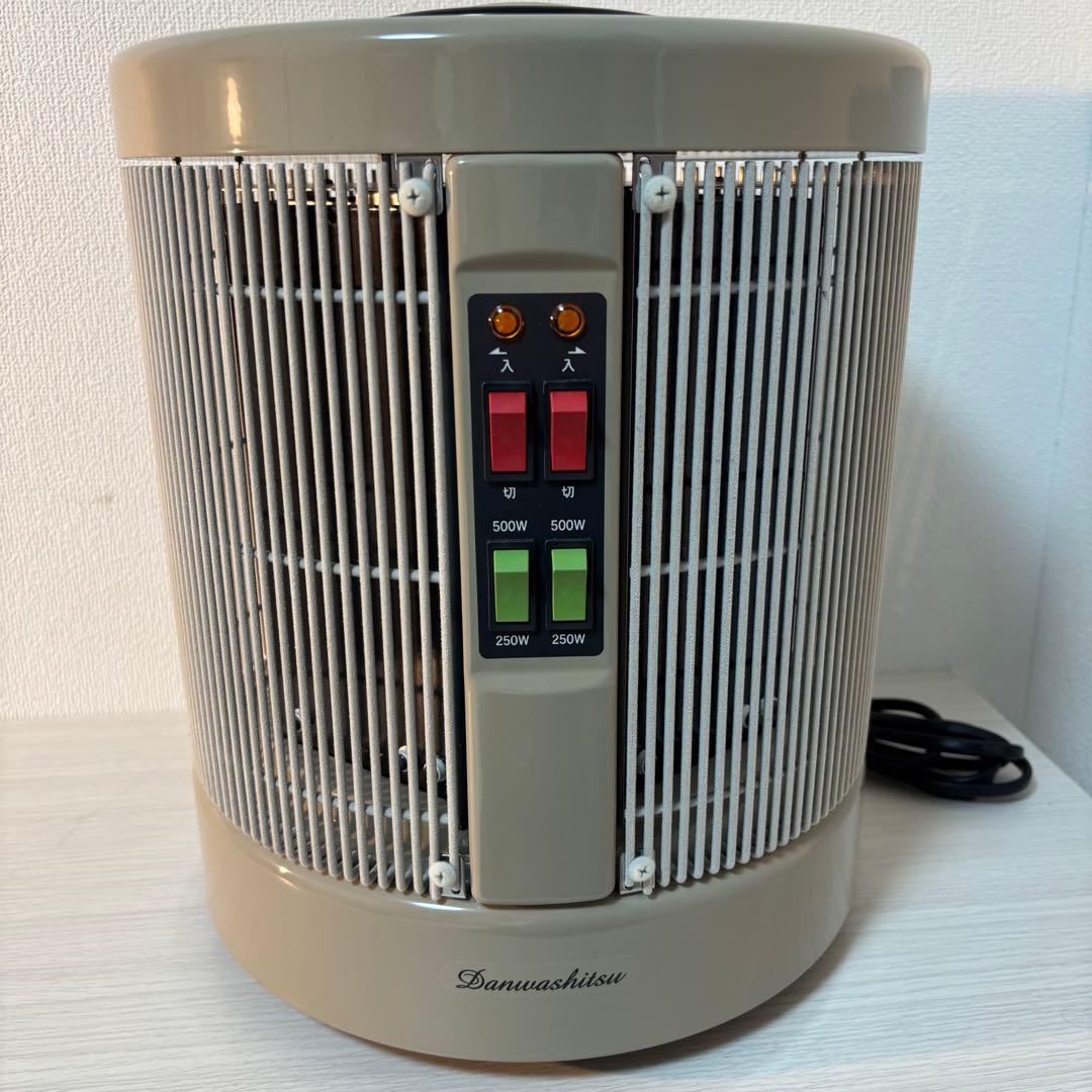 美品　2024年製 暖話室 DAN1000-R16 遠赤外線パネルヒーター