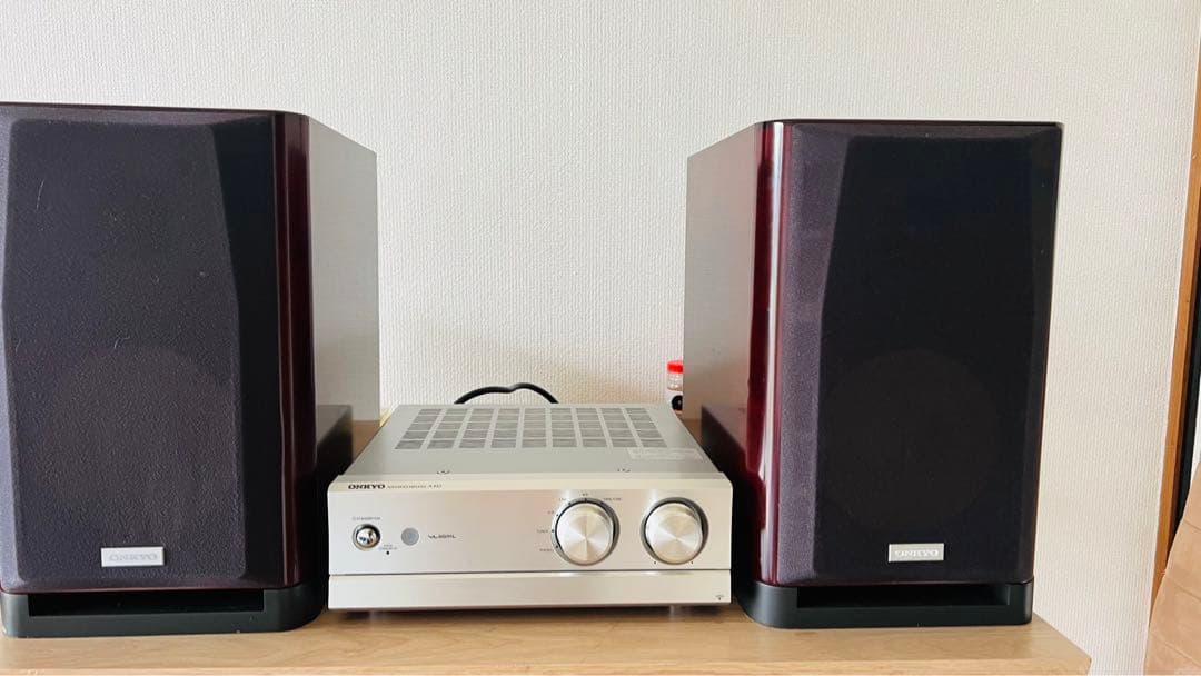 ONKYO 933 セット　「アンプ＋スピーカーD-302E」