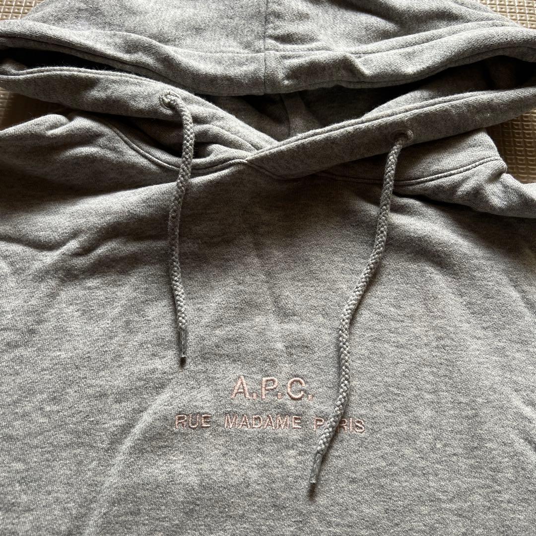 A.P.C. × BEAMS LIGHTS / 別注パーカー