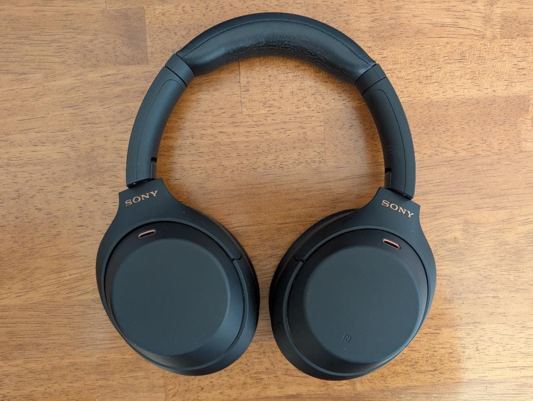 SONY ワイヤレスヘッドホン　WH-1000XM4