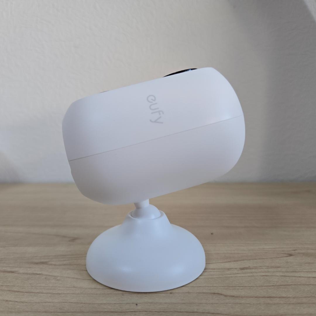 防犯カメラ Eufy eufyCam C35 2-Cam Kit + Solar Panel