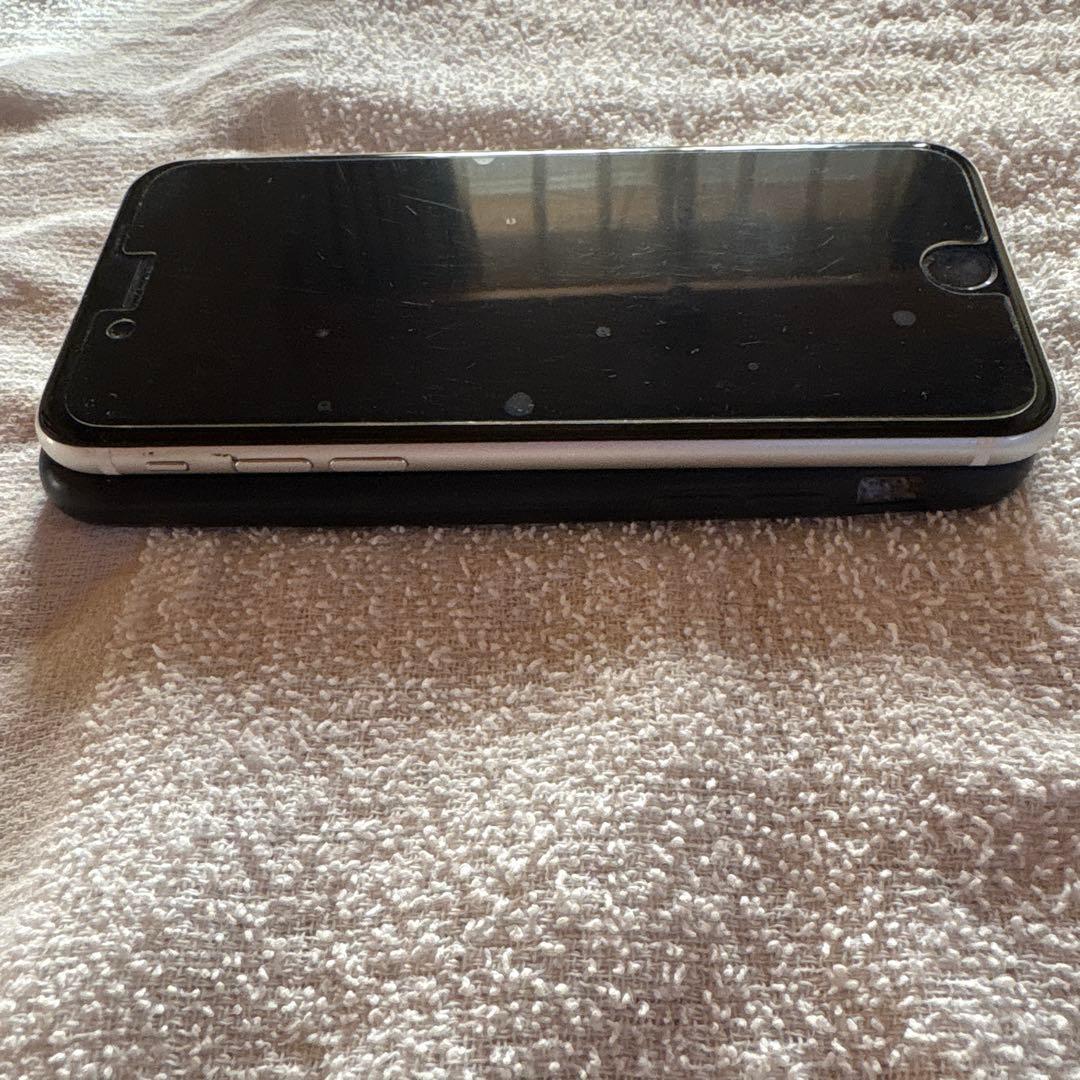 スマートフォン本体 Apple iPhone SE2 64G